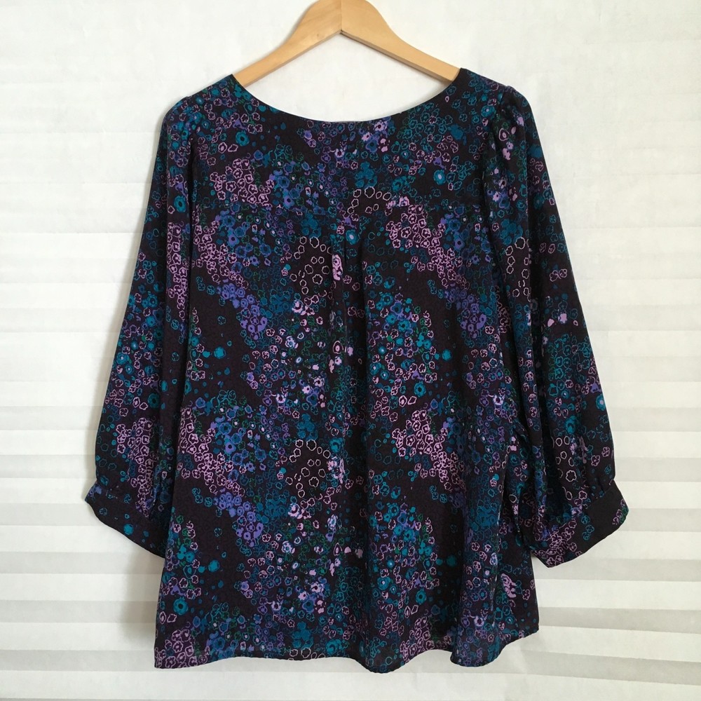 White Stag Womens Button Down Blouse Stag Size XXL 3/4th Sleeve Floral Pattern